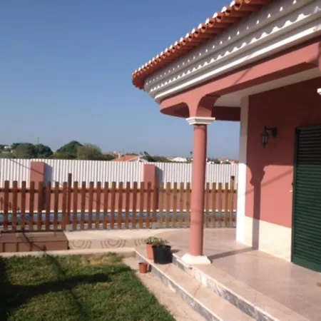 Дом отдыха Guestready - Royal House Сесимбра